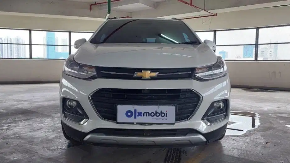 TDP 8, JT Chevrolet Trax 1.4 Premier Bensin-AT Coklat 2018