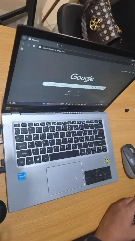 Di jual Laptop Acer Aspire 5 I3