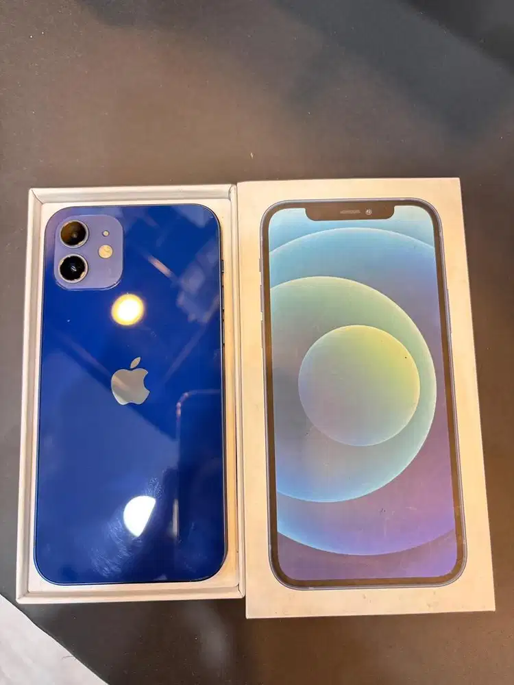 iPhone 12 64Gb iBox