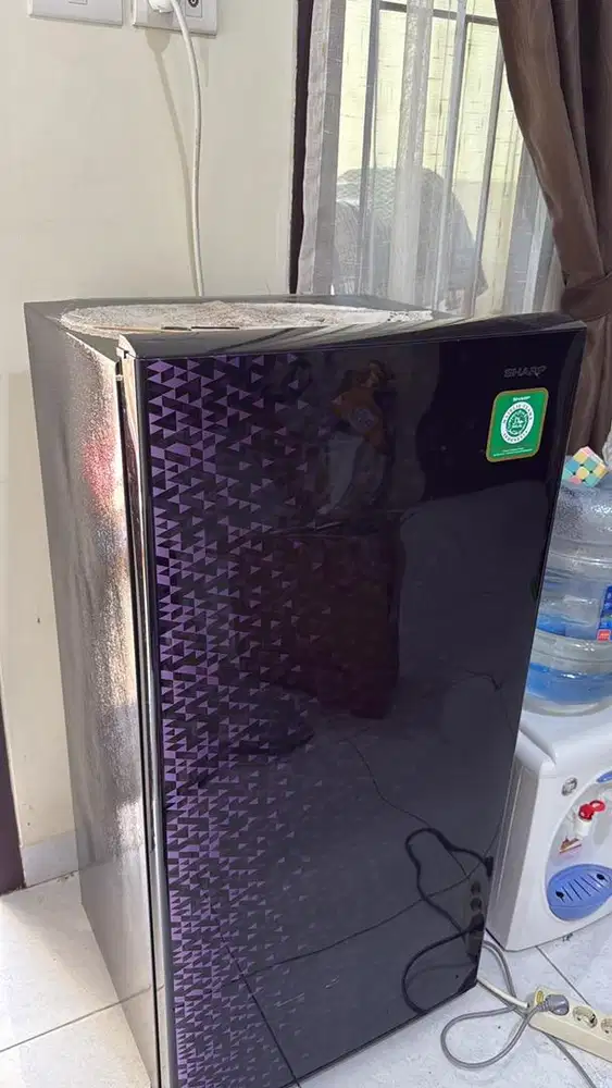 Kulkas sharp  1 pintu