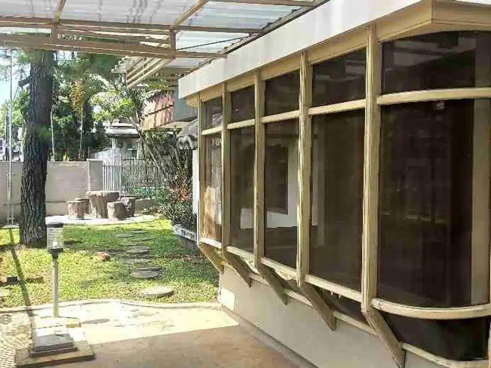 rumah 1lantai sangat strategis di golf arcamanik bandung