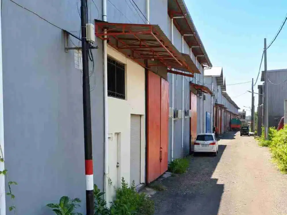 DIJUAL CEPAT GUDANG 3 UNIT GANDENG DI KEDINDING