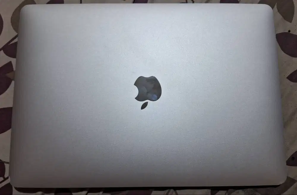 macbook air 2020 m1 256/8