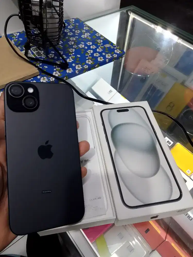 Iphone 15plus 128GB ibox.Masih bagus Mulus seperti baru.garansi aktif