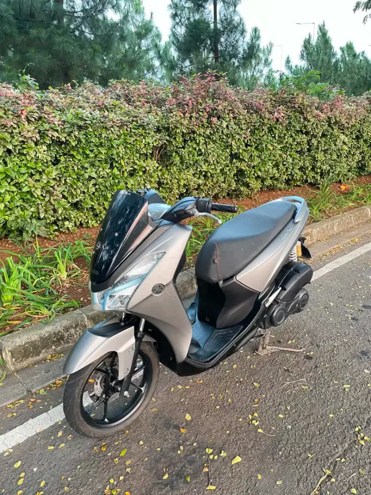 Yamaha Lexi 2018 abu lengkap nomin