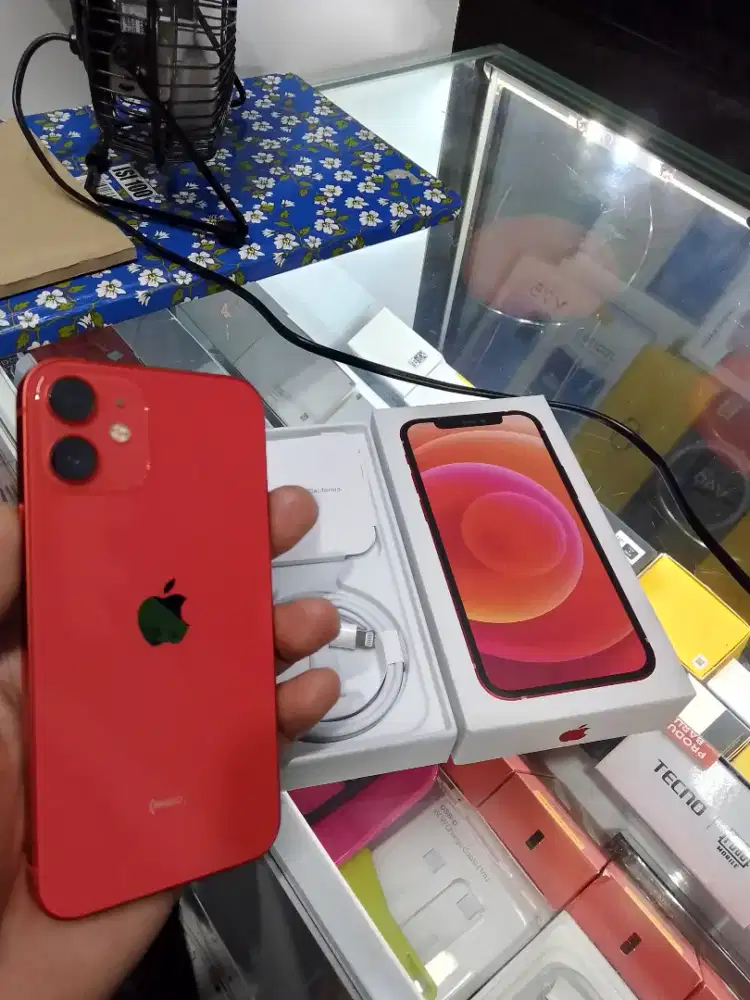 Iphone 12mini 128GB inter.All operator Lengkap masih bagus semua