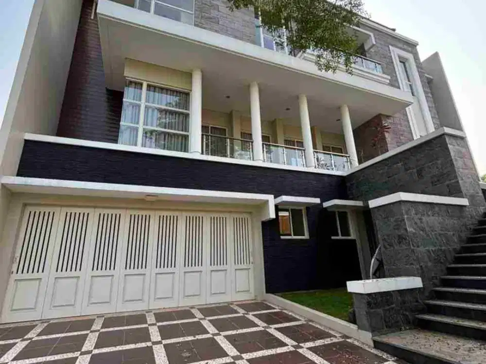 Disewakan Rumah Full Furnished Rapi Siap Huni di Emerald Cove Gading Serpong