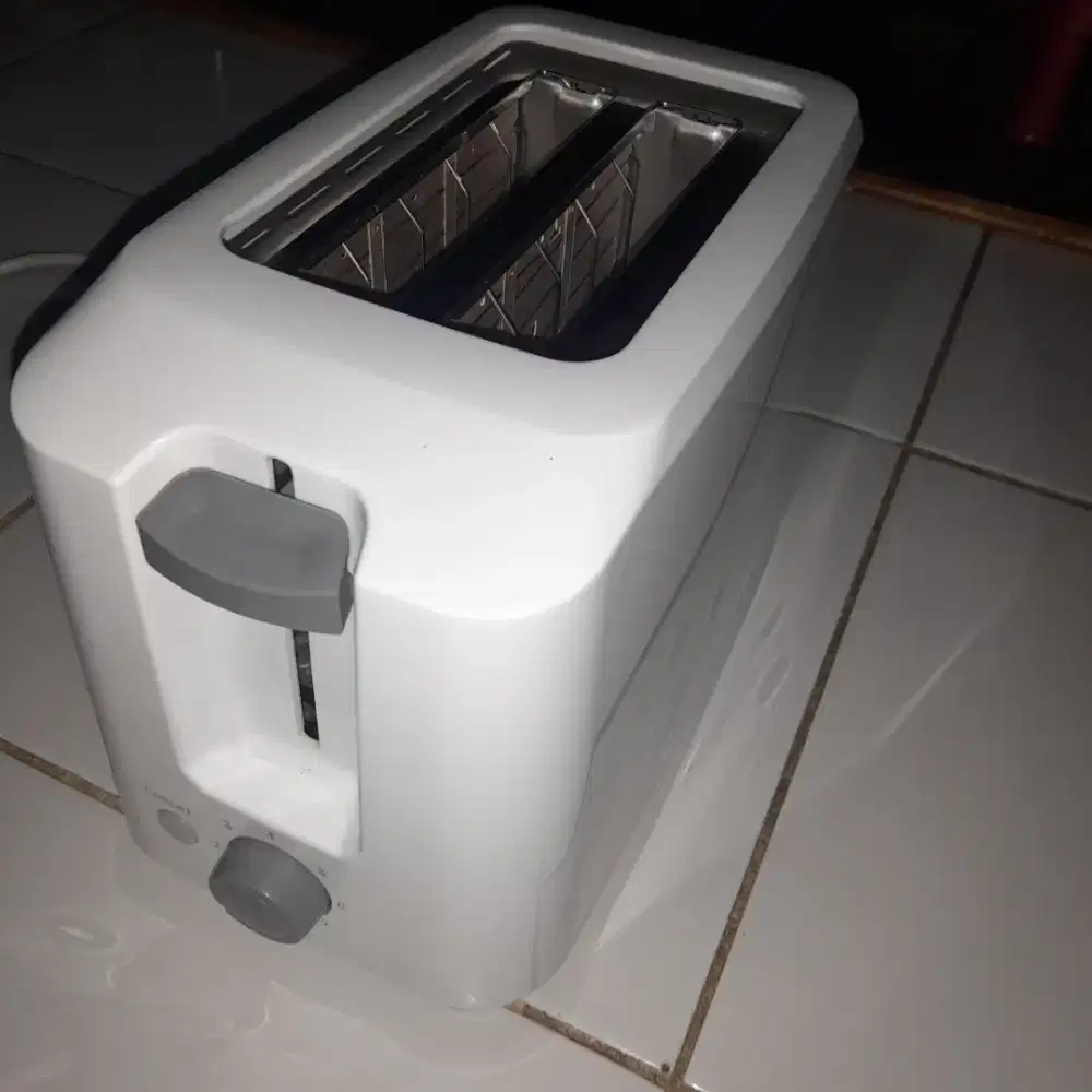 Pemanggang roti 2 slide  DENPOO DT 023