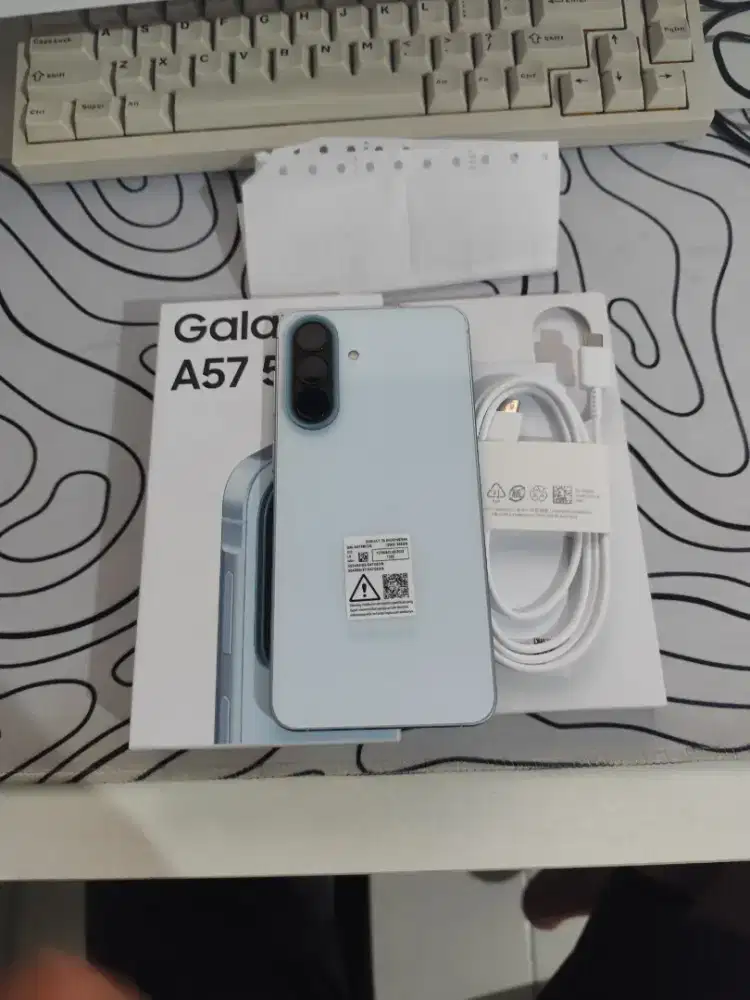 Samsung A57 12/256