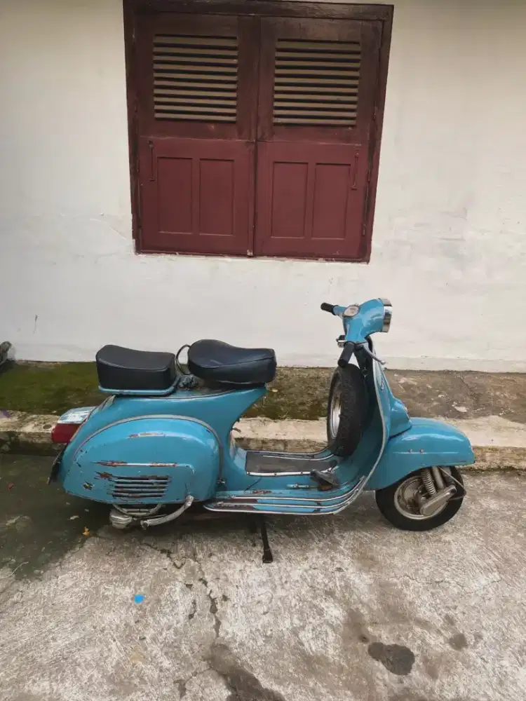 Vespa Super 1975