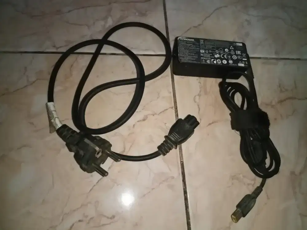 Charger Original Bawaan Laptop Lenovo Nego