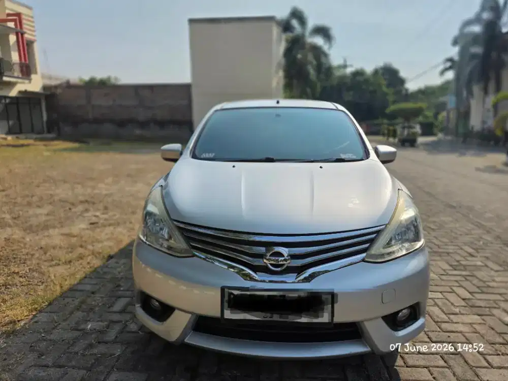 Grand Livina SV 1.5 CVT 2014