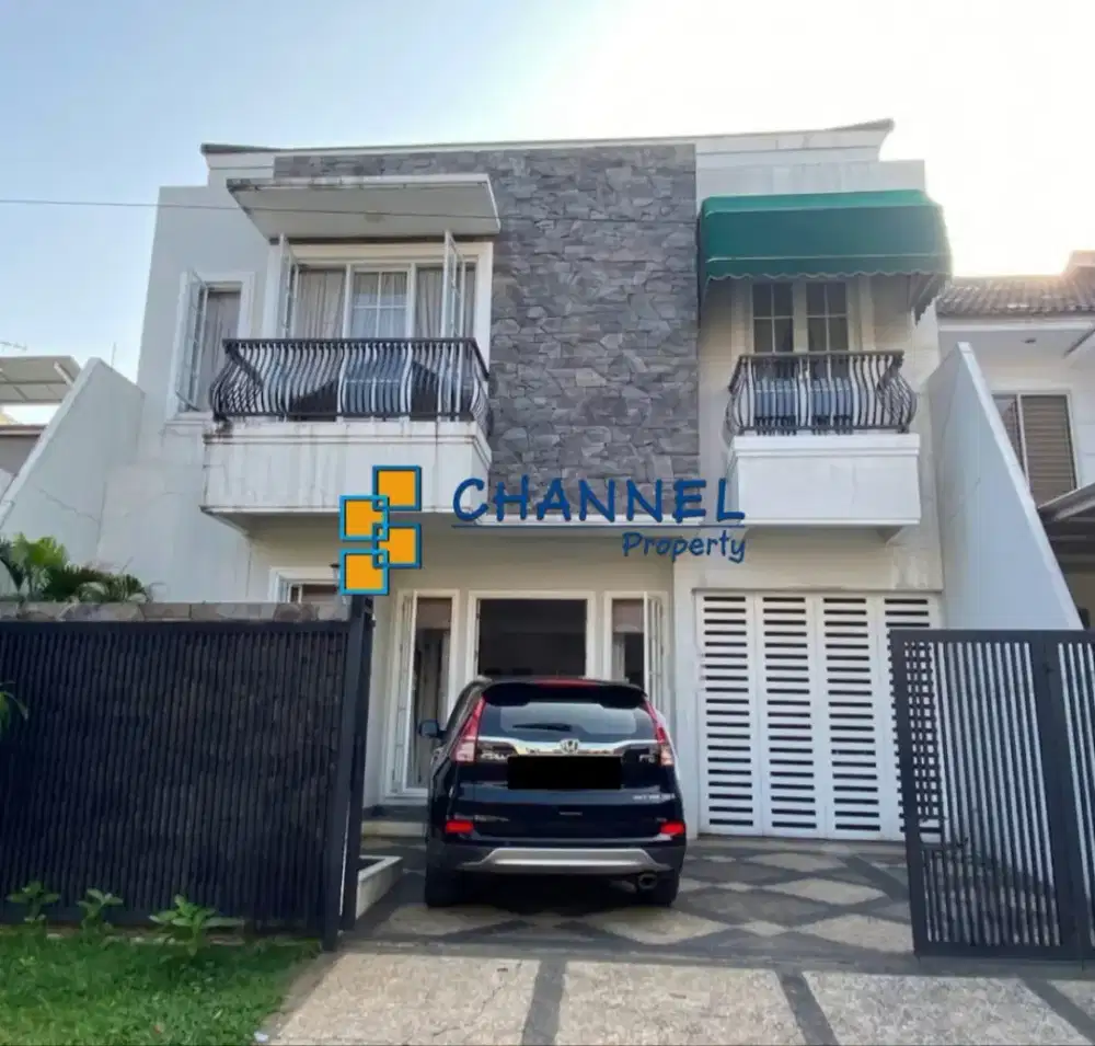JUAL RUMAH DUA LANTAI DAN SIAP HUNI