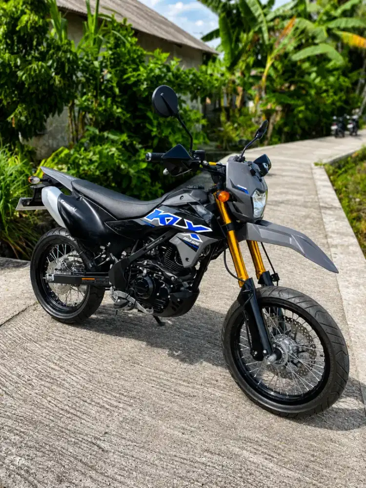 Kawasaki KLX SM 150 tahun 2024 istimewa mulus dtracker dt crf wr