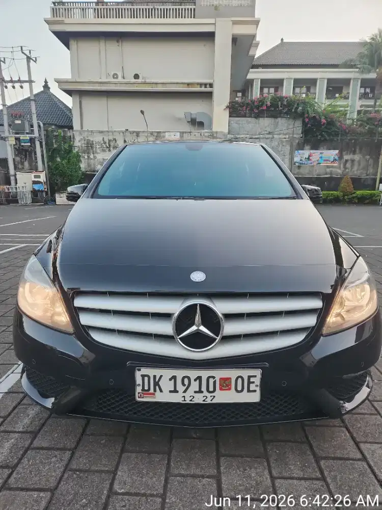 Mercedes Benz B200 thn 2012