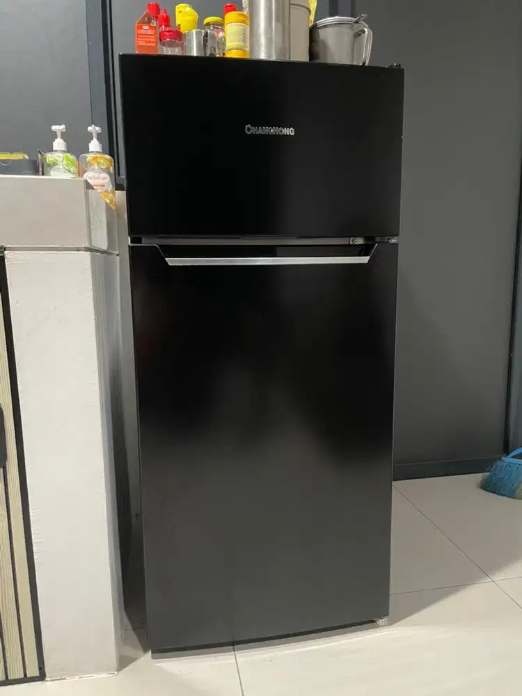 Kulkas Changhong FTM155DB 2 Pintu Like New Bekas