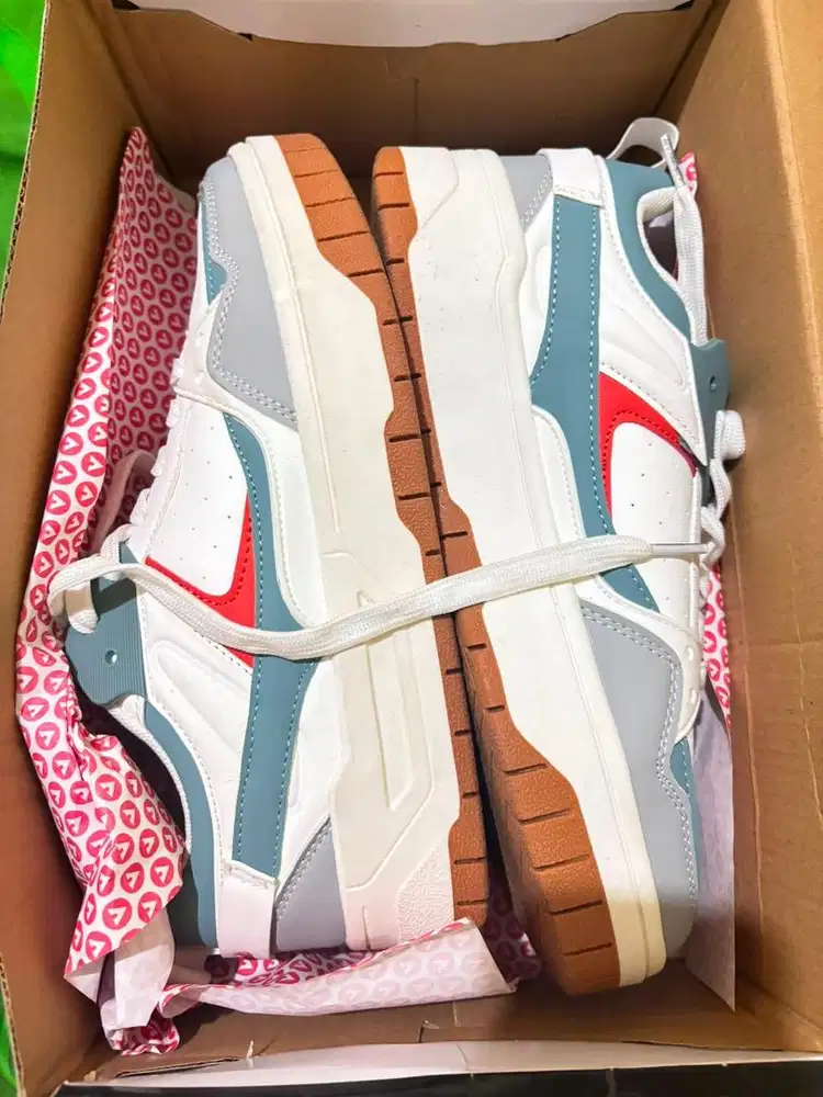 Sepatu Air Walk