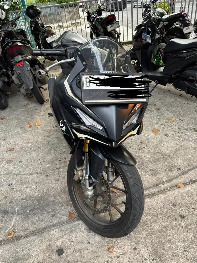 For Sale CBR 150 Tahun 2023