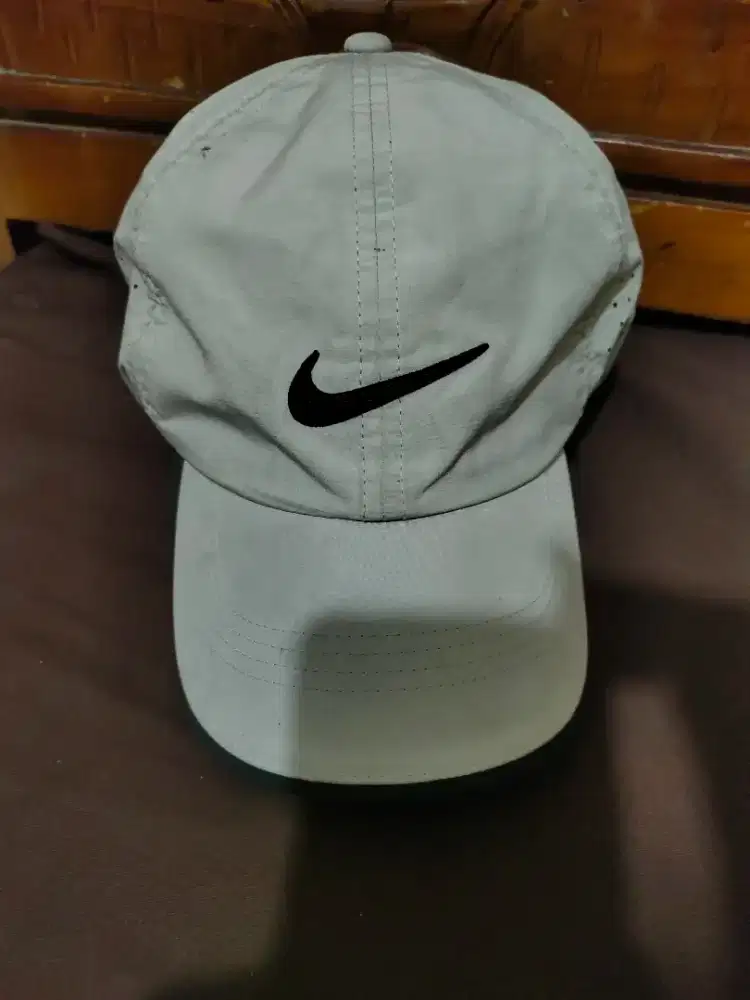 Topi golf NIKE 20X