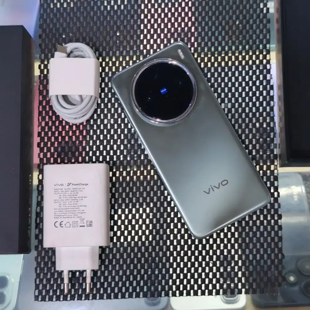 Vivo X200 5G 12/256