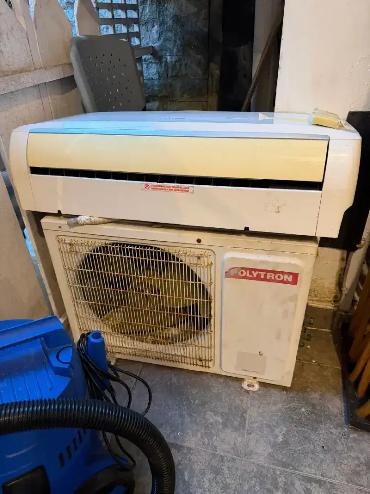 DiJual AC Bekas 1/2 PK Merk.Polytron - Dingin