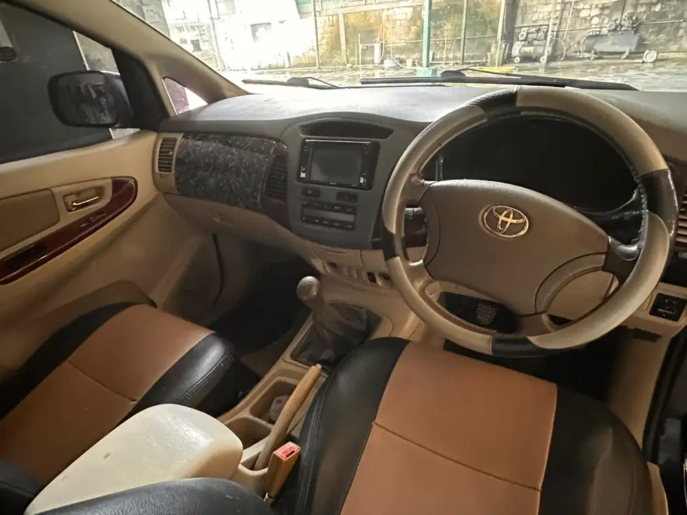 Toyota Kijang Innova 2008 Bensin