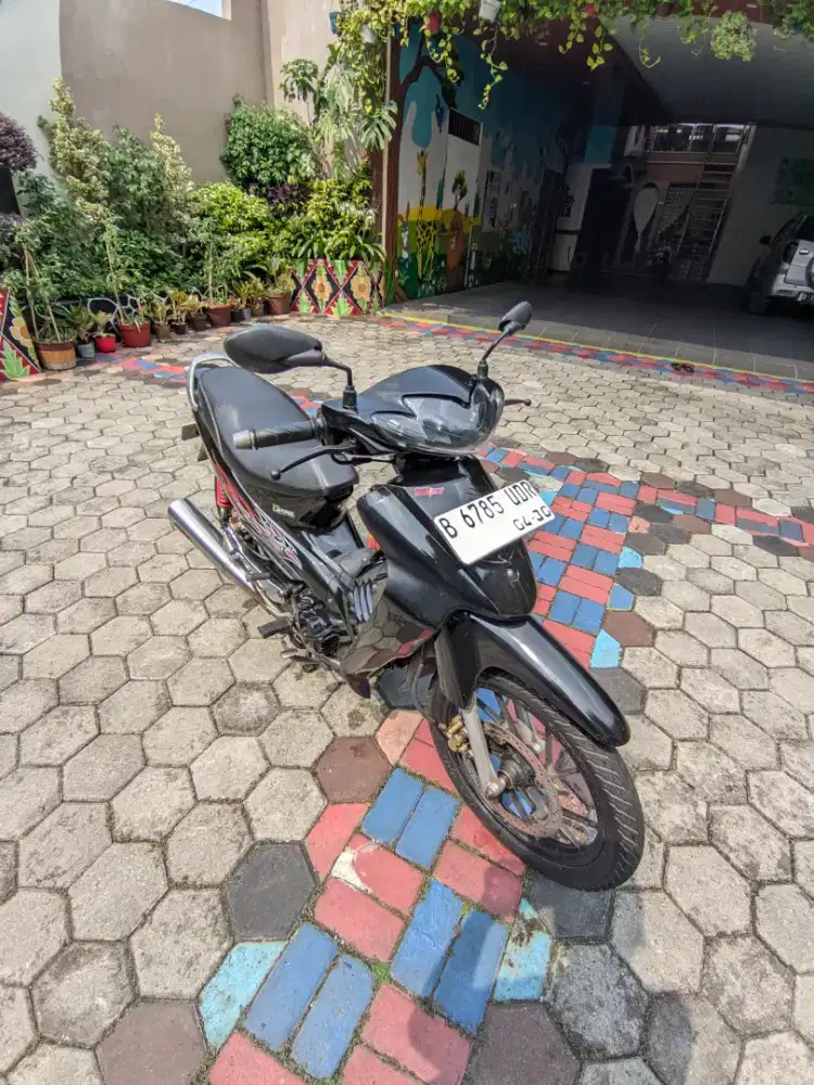 SUZUKI SHOGUN SP 125