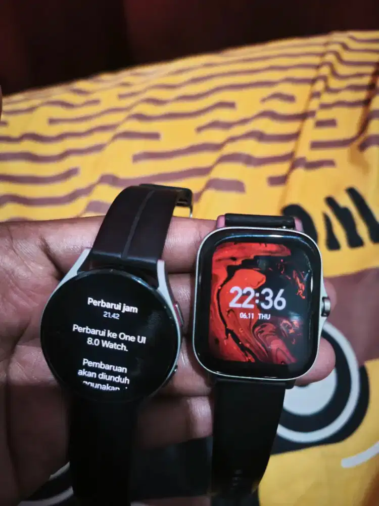 Samsung Watch 4 dan Amazfit GTS 2