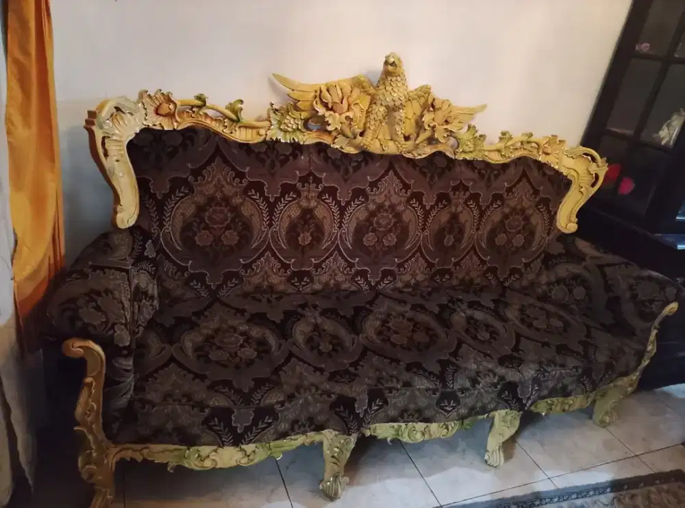 Sofa KAYU JATI GARUDA SATU SET