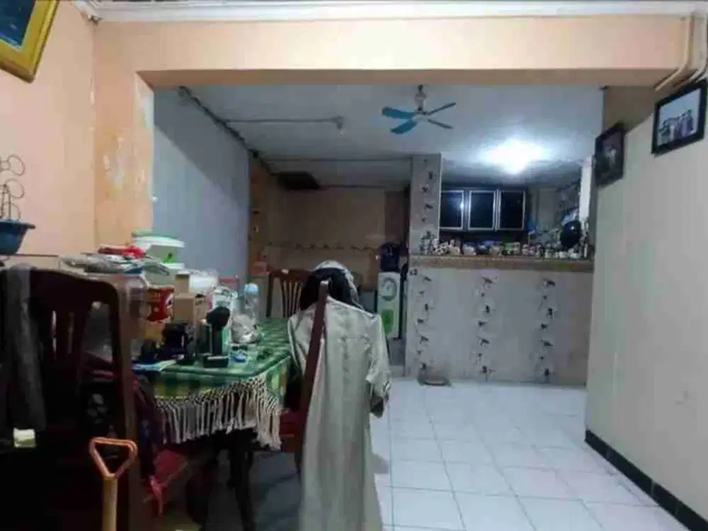 Jual cepat lokasi strategis dekat kampus unair rumah sakit dll rumah kalijudan