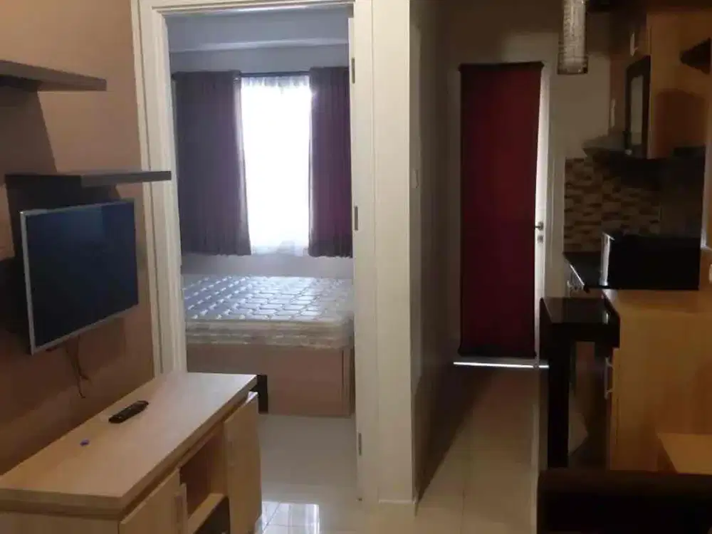 DISEWAKAN 1 BR lantai 02 Full FURNISH Pool View  Aptmen Parahyangan Residence Bandung