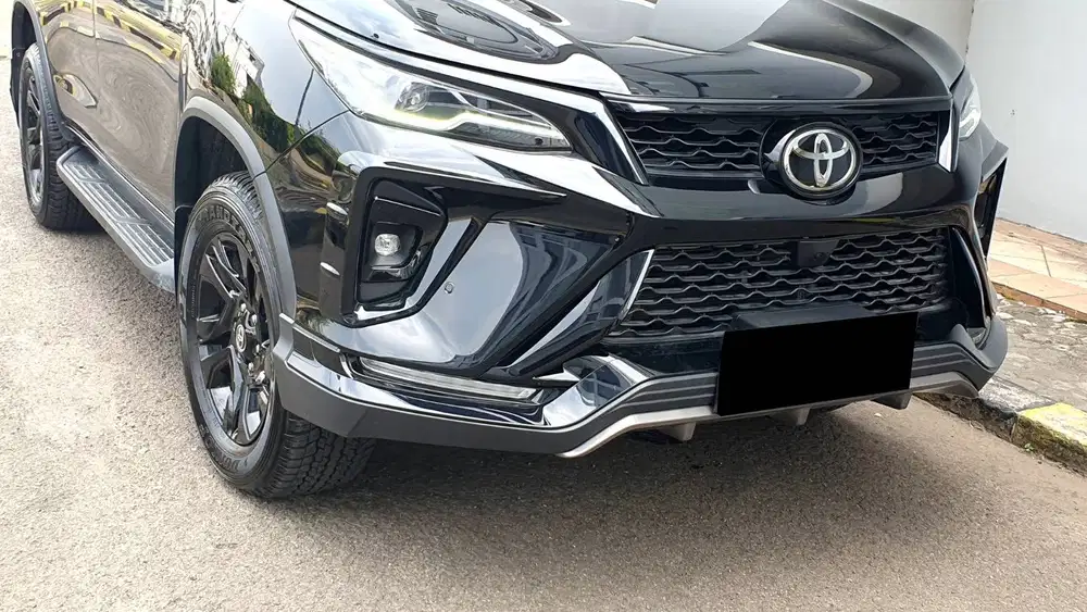 Toyota Fortuner Legender 2.8 VRZ TSS GR Sport Diesel 2026 Like New Low
