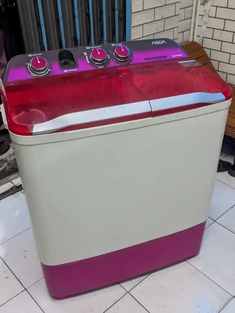 Mesin cuci aqua dua tabung 8kg