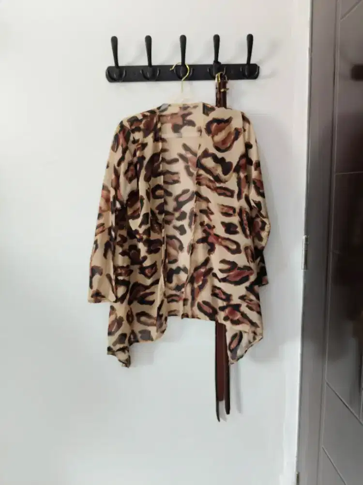 Outer Leopard Macan