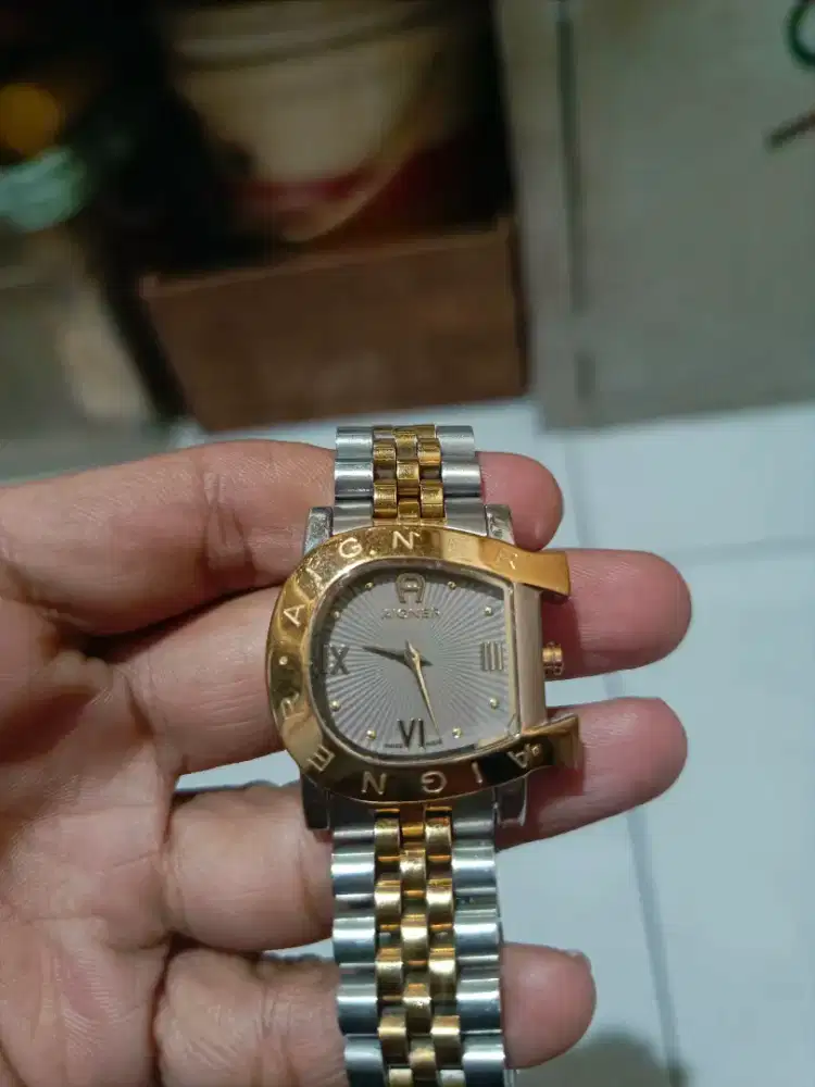 Jam tangan AGW.244030