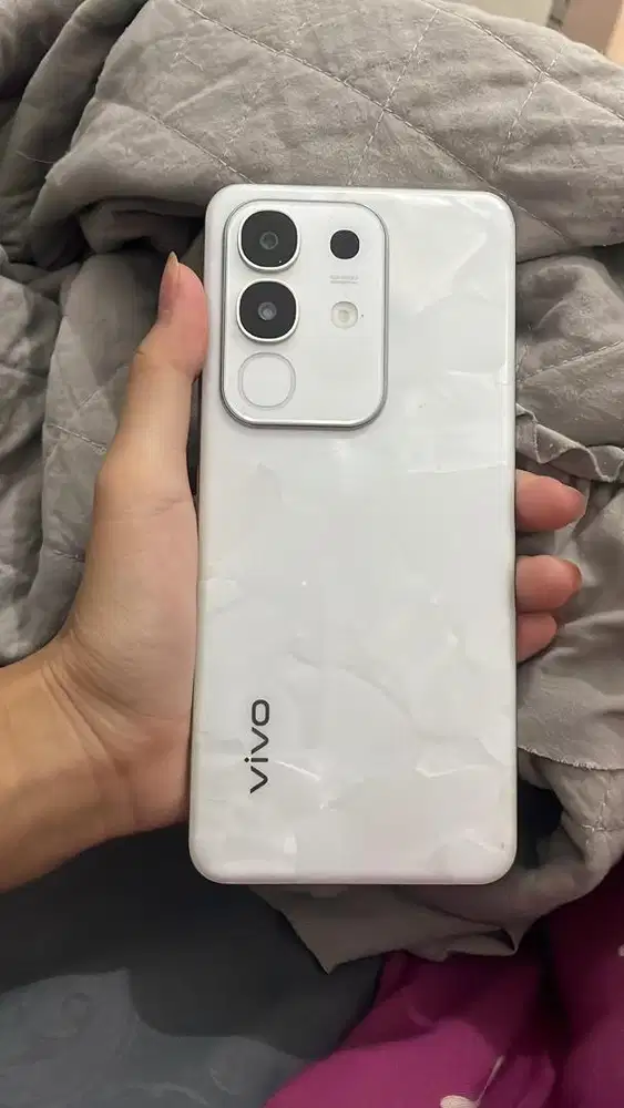 Vivo Y29 6/128 bekas