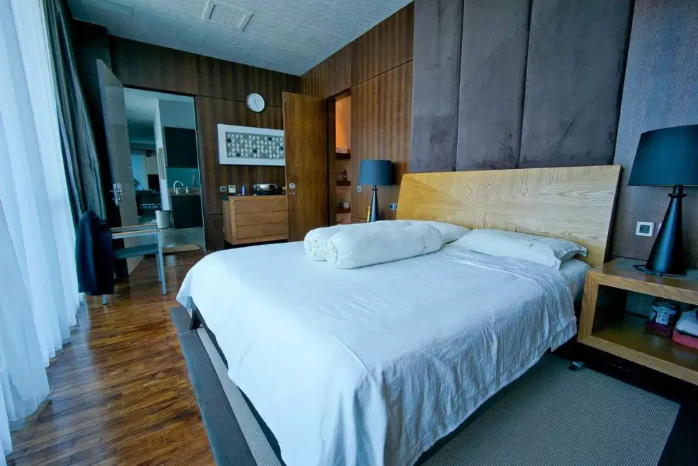 DIJUAL PENTHOUSE VUE DI CIPUTRA WORLD SURABAYA MEWAH SIAP HUNI