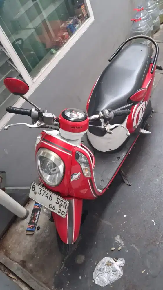Honda Scoopy th 2015