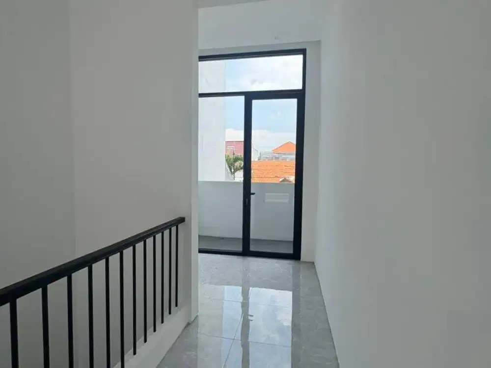 RUMAH BARU 2 Lantai Pandugo Surabaya Timur Dekat UPN & MERR DIJUAL MURAH..!! (BJR-009)