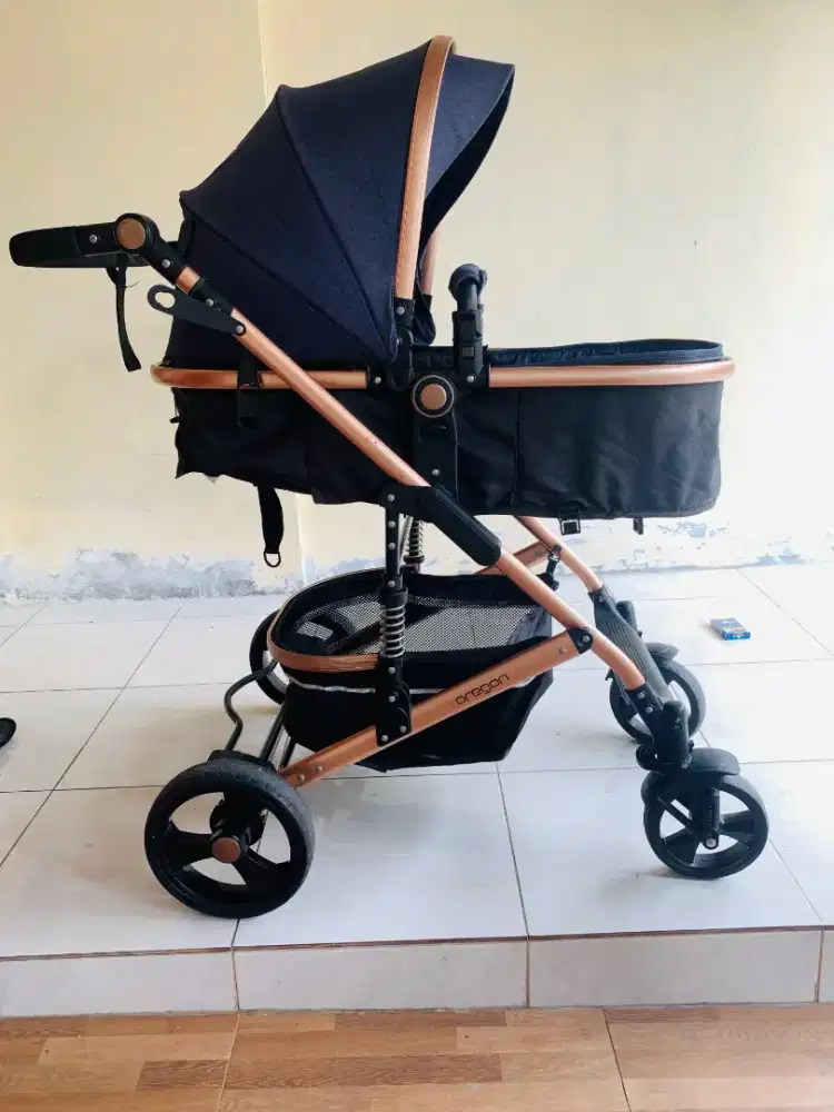 Stroller baby Pliko