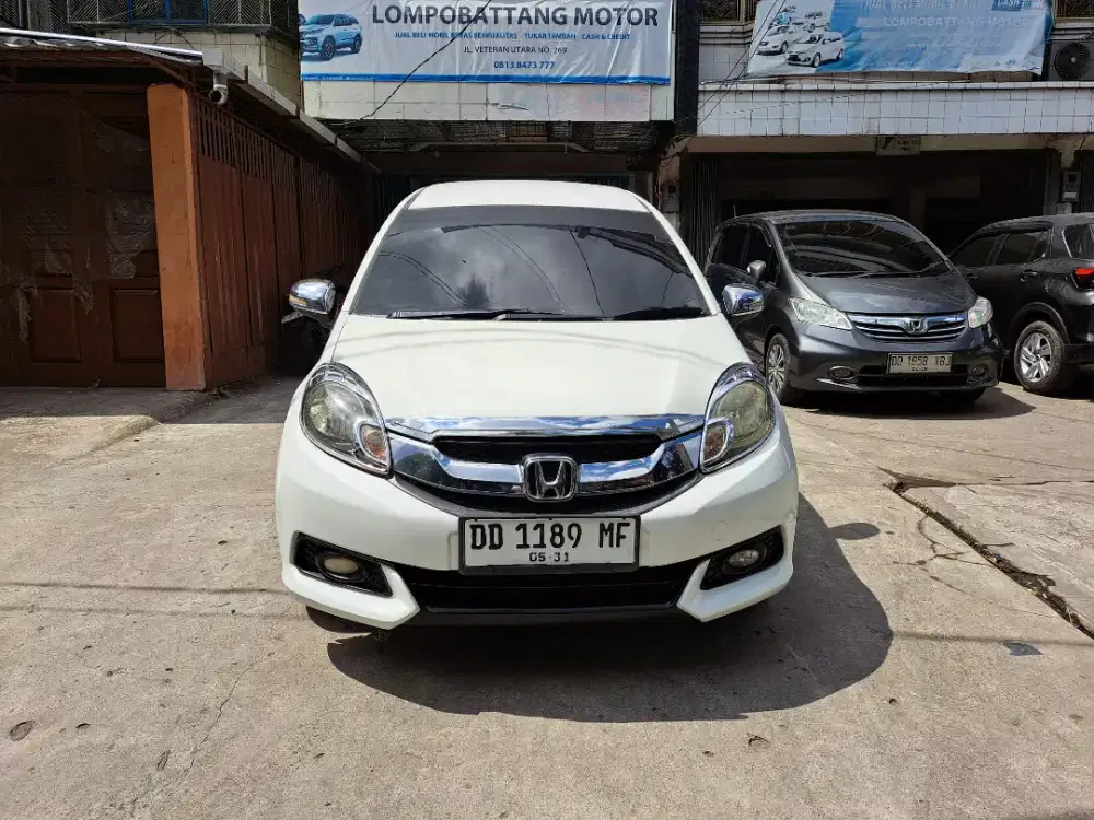 Mobilio New 1.5cc E CVT PRESTIGE 2015 / 2014 LimitedEdition Putih