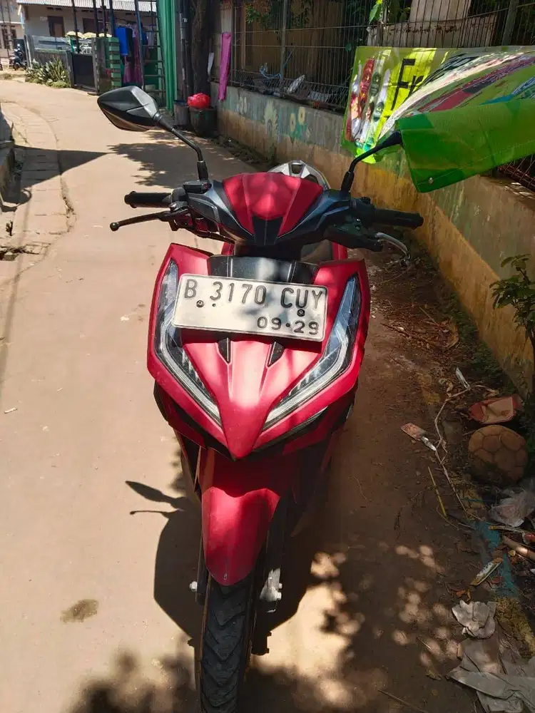 Vario 125 tahun 2024