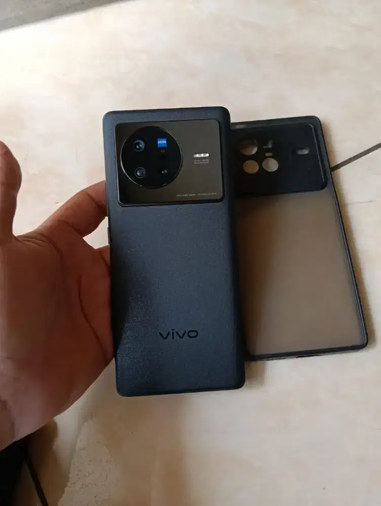 Vivo x80 5g ram 12gb