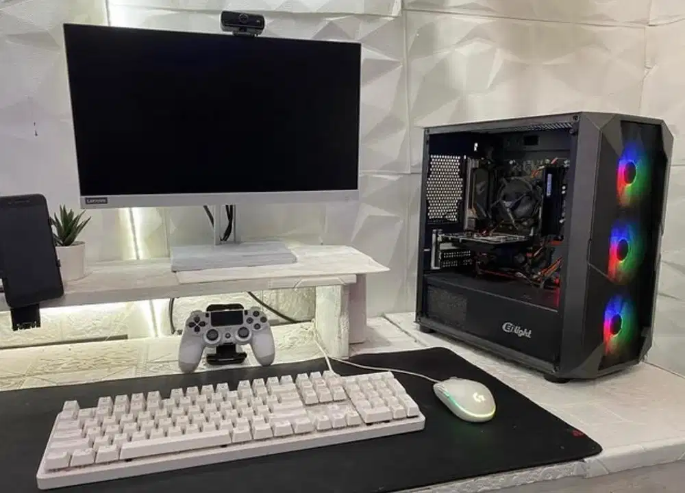 PC intel core i3 8100 Ram 8Gb Ssd 256Gb Vga Gt1030 4Gb Wifi Mantap