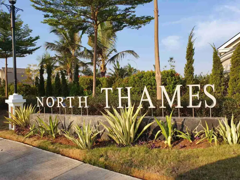 Rumah Siap Huni Lebar 8 m² di Cluster North Thames JGC Jakarta Timur