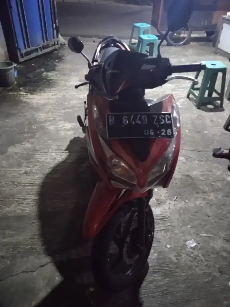 Honda Vario 125 injeksi kzr