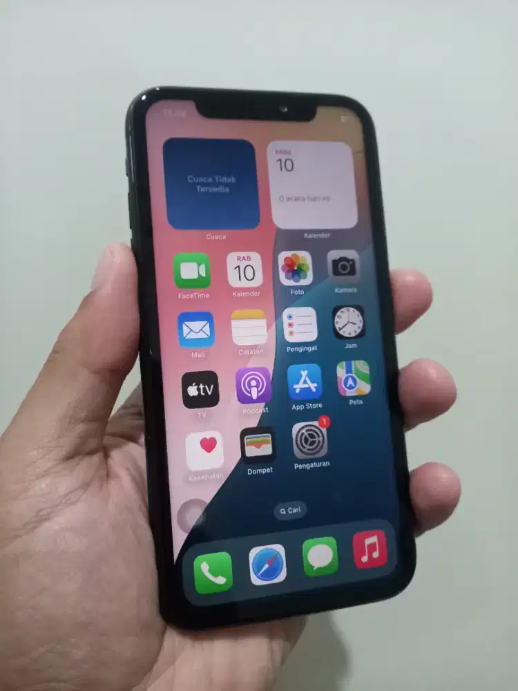 Iphone XR Black 64Gb Ex inter Fullset ada minus