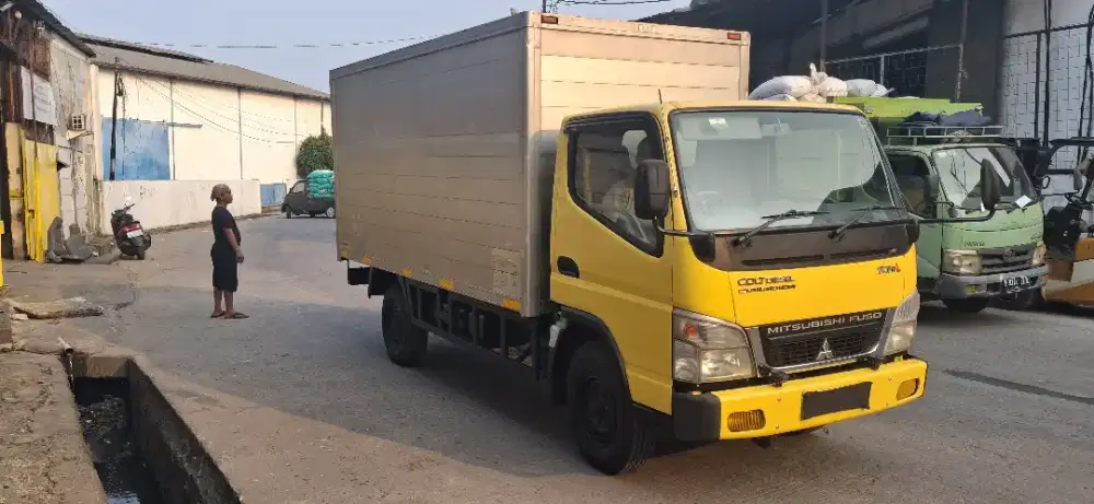 Mitsubishi Colt Diesel Engkel Box Long CDE 110PS L FE71L Canter 2018