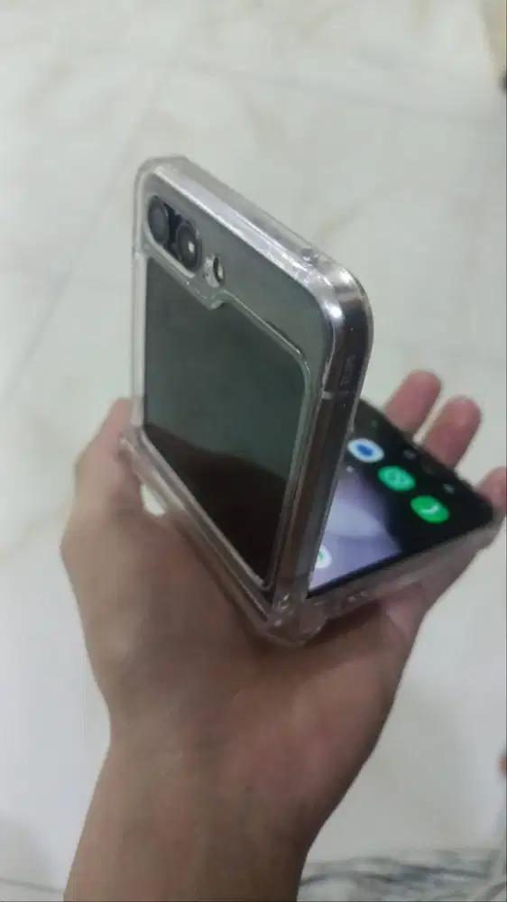 Jual hp Samsung zflip5 ram 512  baru 1 bulan fullset