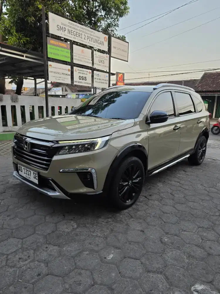 Honda BRV prestige N7X 2024